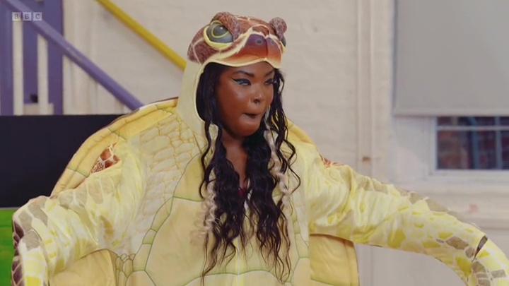 File:Gladiators epic pranks cyclone as a turtle.jpg