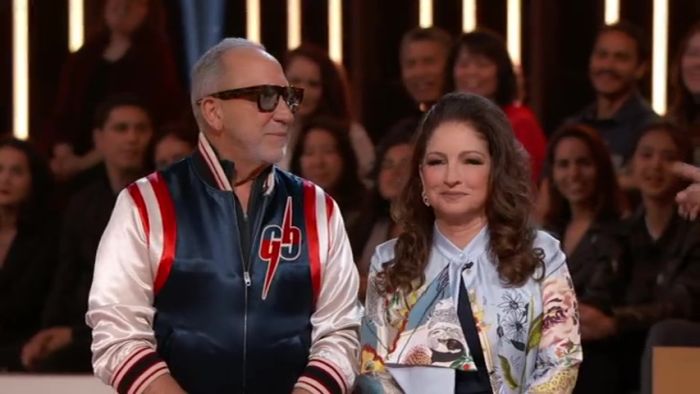 File:Superfan emilio and gloria estefan.jpg